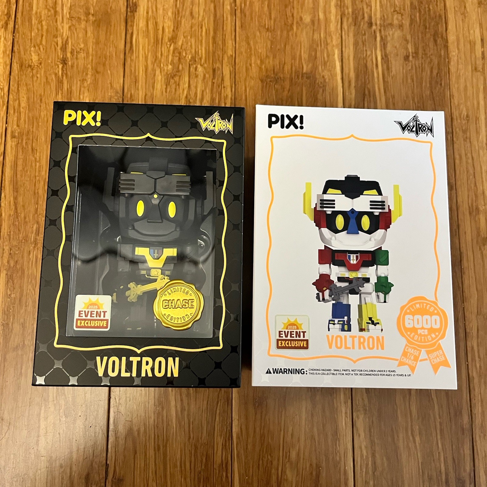 Thrilljoy PIX Chase Voltron Con Sticker Vinyl Figure - Event 2025 Exclusive